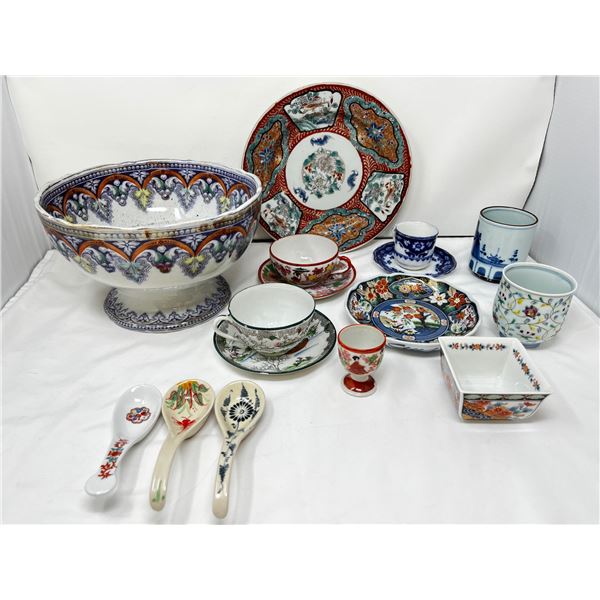 Mixed lot of vintage Japanese China