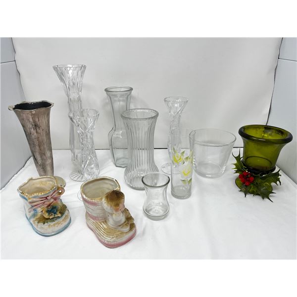 Large group of mixed vases