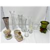 Image 1 : Large group of mixed vases