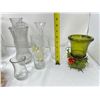 Image 2 : Large group of mixed vases