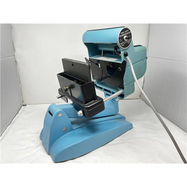 Keystone view optometrist eye tester