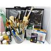 Image 2 : Mixed lot of art supplies, paint, brushes, and misc