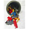 Image 3 : Bucket of Lego building blocks