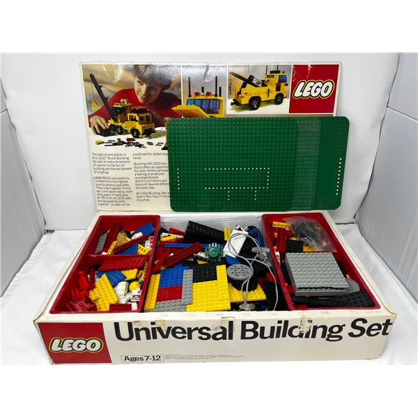 Large Lego Universal building set in box