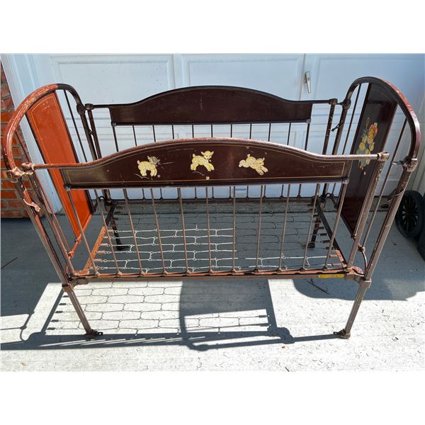 Vintage Simmons little bo peep baby crib