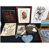 Image 7 : 18 piece lot of mixed house décor and artwork