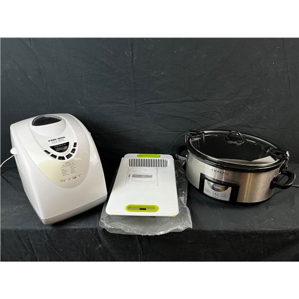 Crock pot and black& decker bread maker
