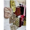 Image 2 : Large group of mixed ladies clutches/bags