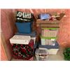 Image 1 : Huge lot of assorted christmas décor