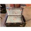 Image 4 : Vintage steamer trunks and suitcase