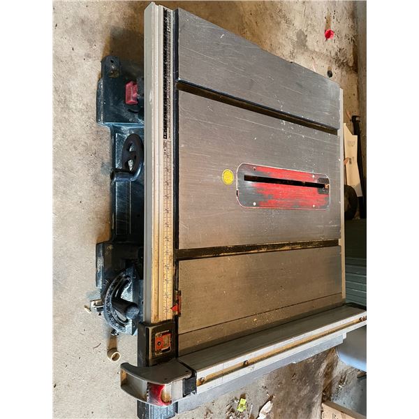 Bosch Table saw and cutting guides
