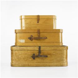 American travel cases, collection of three