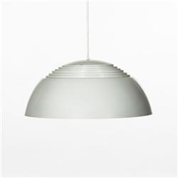 Arne Jacobsen AJ hanging lamp