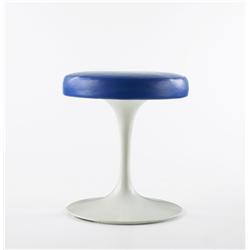 Eero Saarinen Tulip stool