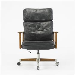 Arne Vodder desk chair