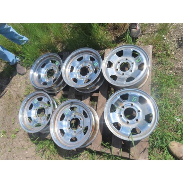 6 Rims ; (4) 16  - 6 Hole Rims & (2) 15  - 6 Hole Rims from St Andrews Jct HWY #8 + #67 1 1/4 Mile S