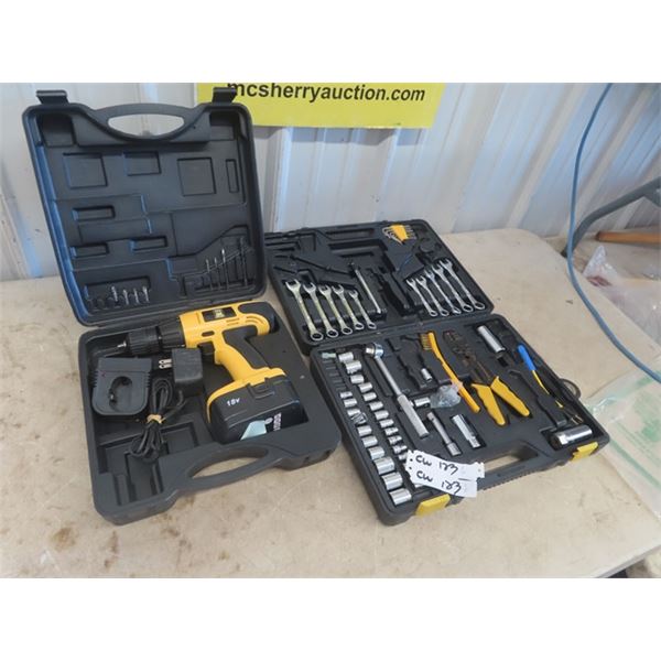 Wrench/Socket Set & Powerfist Tool Set