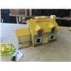 Image 2 : Fisher Price Family  House with Accessories