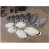 Image 1 : 12 Goose Decoys - Body only - NO Heads