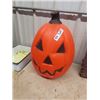 Image 2 : 3 Halloween Displays