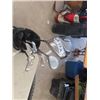 Image 2 : 12 Right Handed Men's Golf clubs & Bag