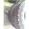 Image 3 : (3) 11 x 22.5 Truck Tires