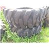 Image 2 : (2) 20.5 - 25 Wheel Loader Tires