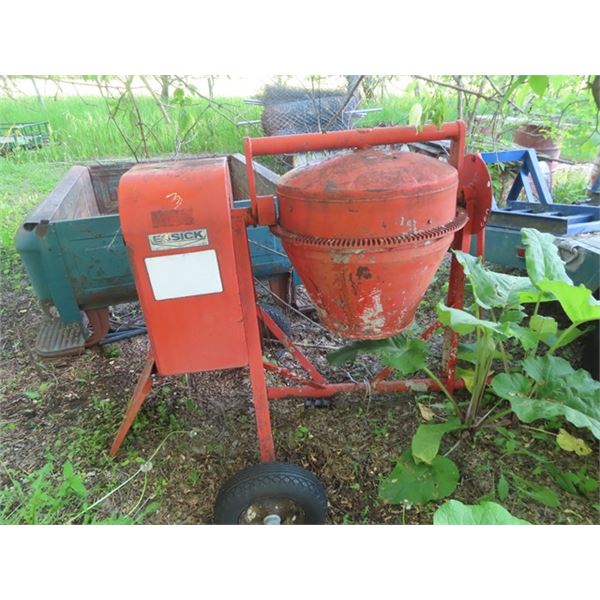 Essick Trailer Gas Cement Mixer - Motor NOT Running - Machine is Good   *** Item is OFFSITE in East 