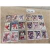 Image 16 : Over 300 Mix of Modern & Vintage Hockey Cards Including Lots of Rookie Cards