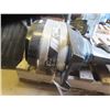 Image 3 : Mercury 40 HP Outboard Motor - NOT Running