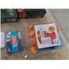 Image 2 : 2 Puzzles, Cup Pong Game & Canasta