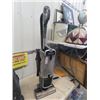 Image 3 : 2.5 HP 5 Gal ShopVac & Shark Upright Vac