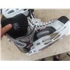 Image 3 : Easton Sz 9 Hockey Skates - Good Condition Vintage Ski-Doo Helmet, Skateboard & Bike Helmet