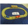 Image 3 : Lionel Metal Car Race Set + 2 Plastic Cars Track Spread 10" x 17"