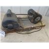 Image 2 : Bench Grinder with Disc + Wire Brush & Set of Wrenches