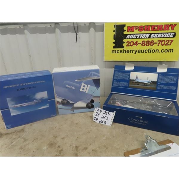 3 Die Cast Planes 1/200 Scale; 1) Concord British Airways, 2) BI 727