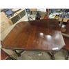 Image 3 : Oak Dinning Table 44" x 54" with (2) 9" Leaves & 6 Chairs - 1 Is Captains Chair