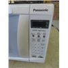 Image 2 : Panasonic Inverter Microwave