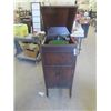 Image 1 : Oak Cabinet Gramaphone with Bottom Record Storage - Working Condition