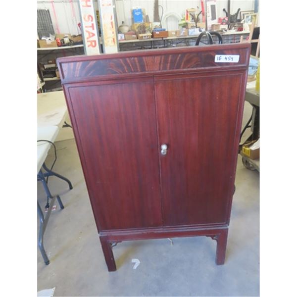 2 Door Cabinet 48  x 28  x 16 