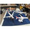 Image 4 : 6 Plane Displays - Biggest 14" x 11"