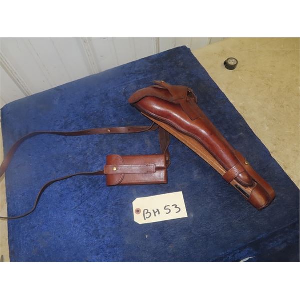 Pistol Holster for P08 Artillerie with Stock Cleaning Rod + Special Key & Magazine Holder