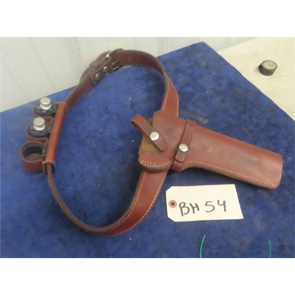 Gun Belt with Holster & Speed Loader Holder & 2 5piece Loader