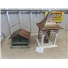 Image 1 : (2) Metal Bird Feeders