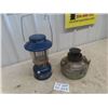 Image 1 : Coleman Model 880 Lantern & Old Perfection Wick Lantern