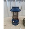 Image 2 : Coleman Model 880 Lantern & Old Perfection Wick Lantern