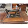Image 2 : Singer Treadle Sewing Machine
