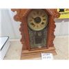 Image 3 : Gingerbread Ansonia Clock
