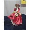 Image 2 : 2 Royal Doulton Figurines ; 05 Emma, 1937 Top o Hill