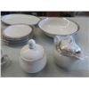 Image 2 : 34 pc Royal Doulton Pure Platinum Place Setting